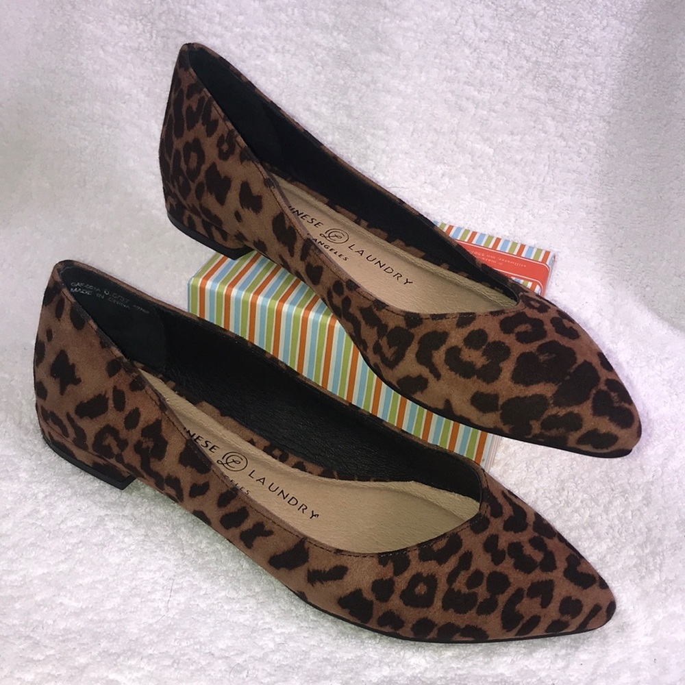 Chinese Laundry leopard flats- worn once or twice